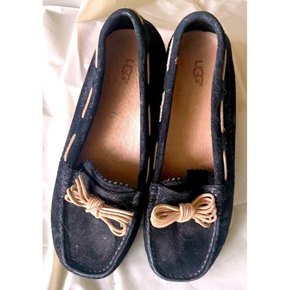 UGG Ansley Black Suede Moccasin Loafers‎ with Bow Women Size 7 1003312